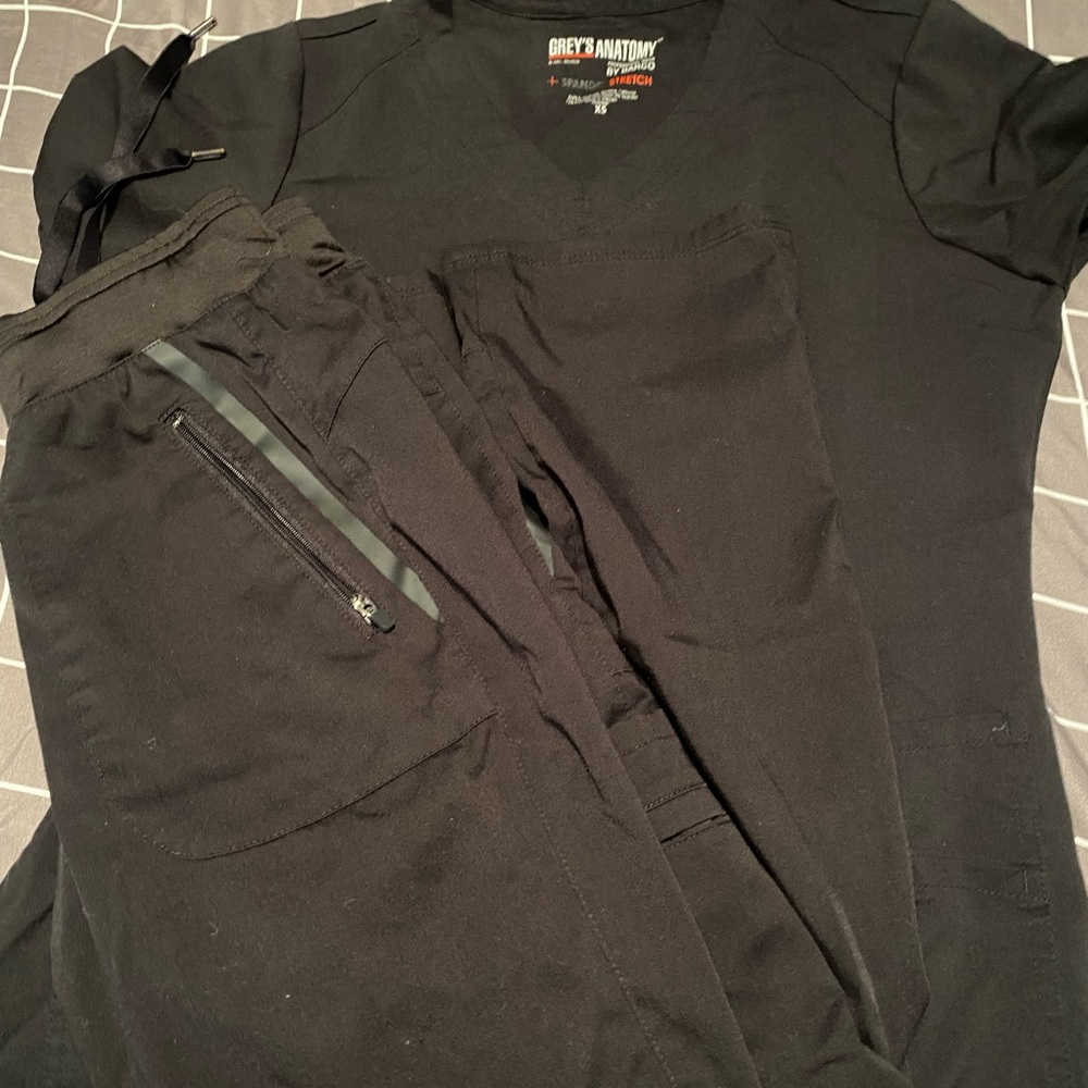 Greys anatomy scrub set